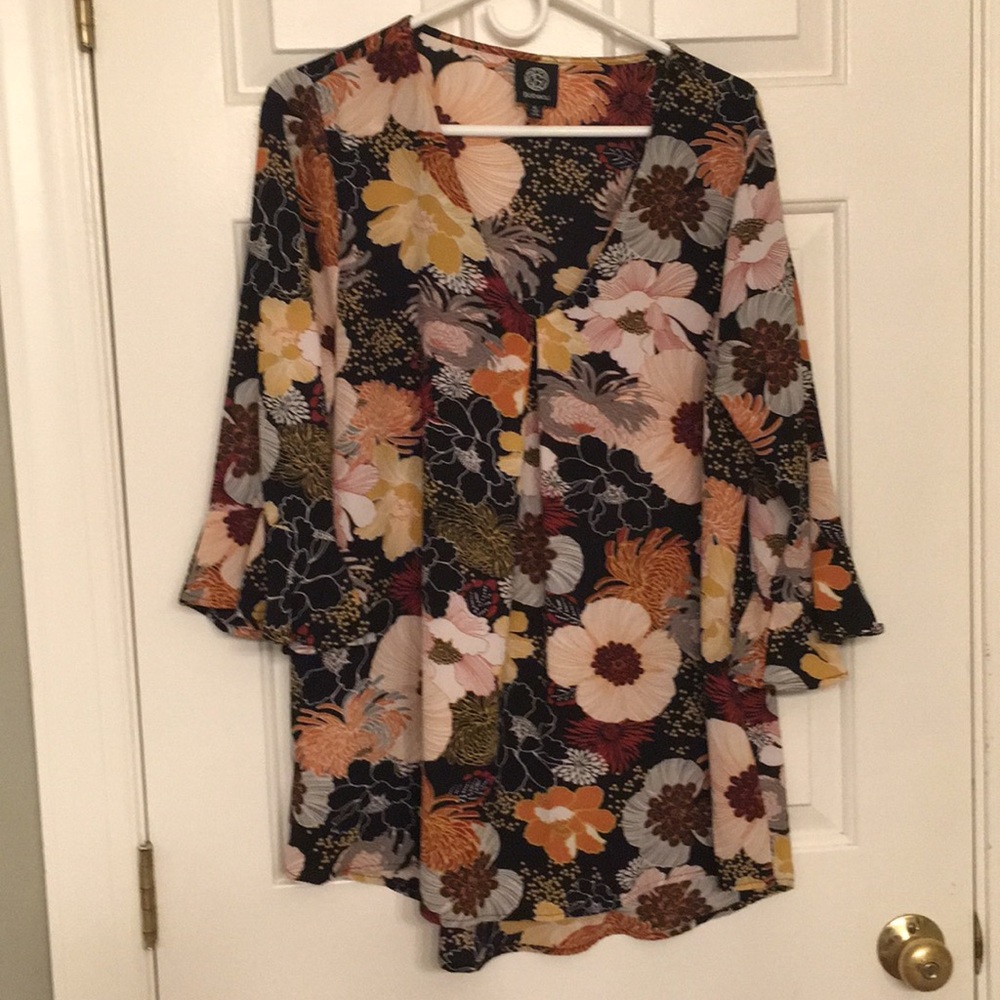 Gorgeous floral tunic XL